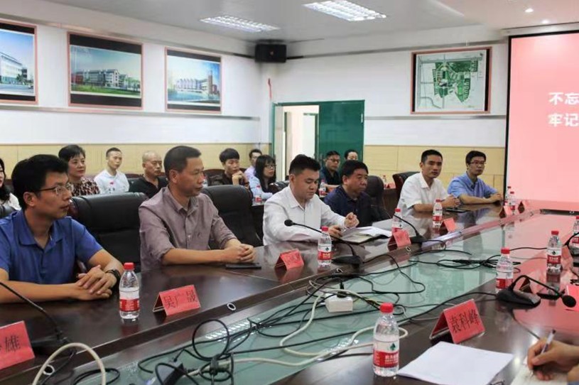 英国上市公司365