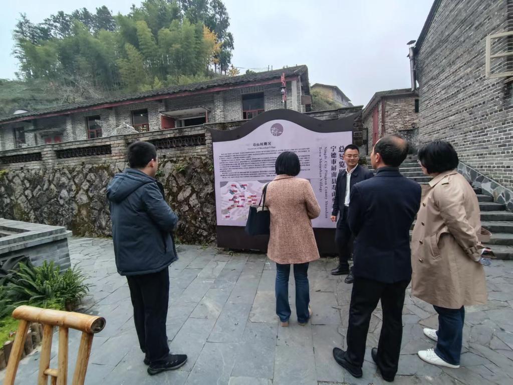 英国上市公司365