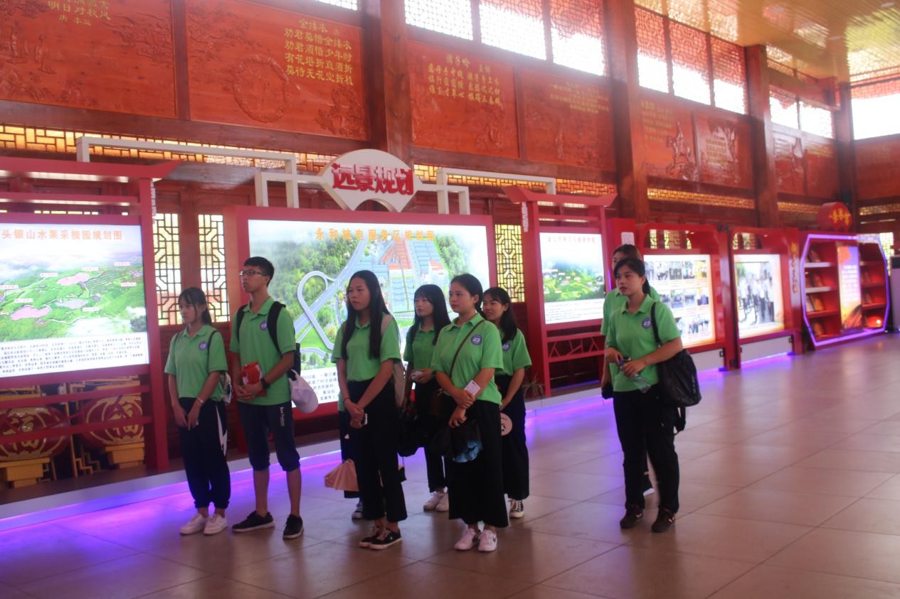 英国上市公司365