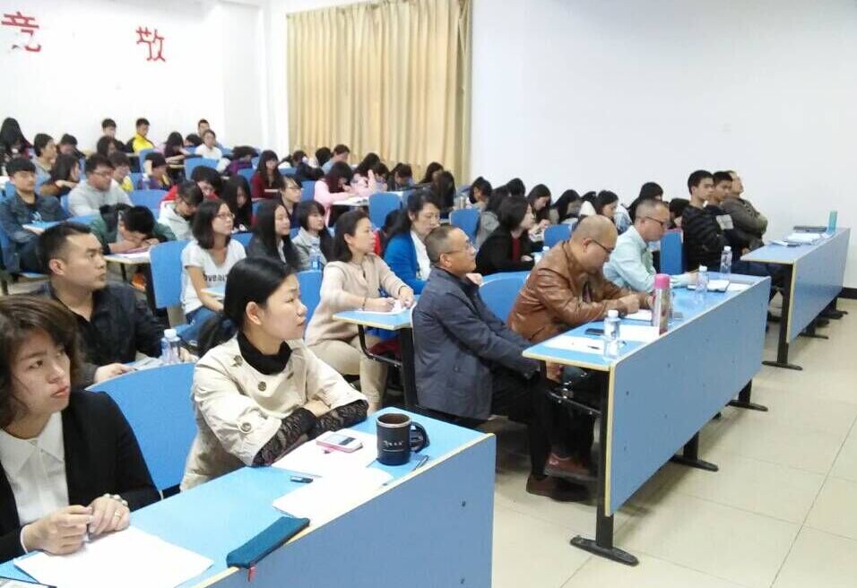 英国上市公司365