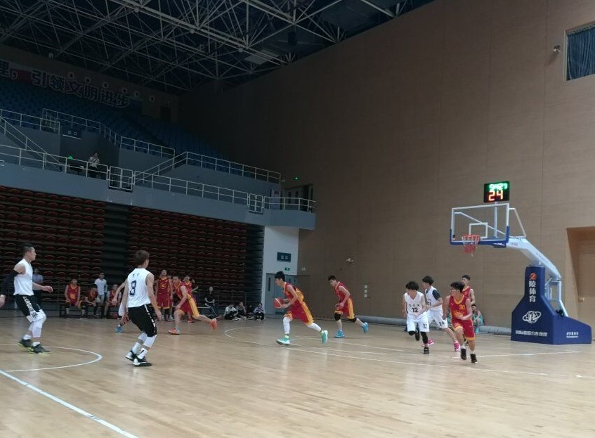 英国上市公司365