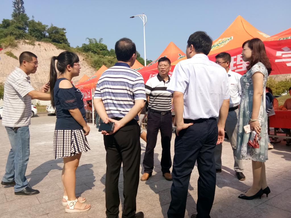 英国上市公司365