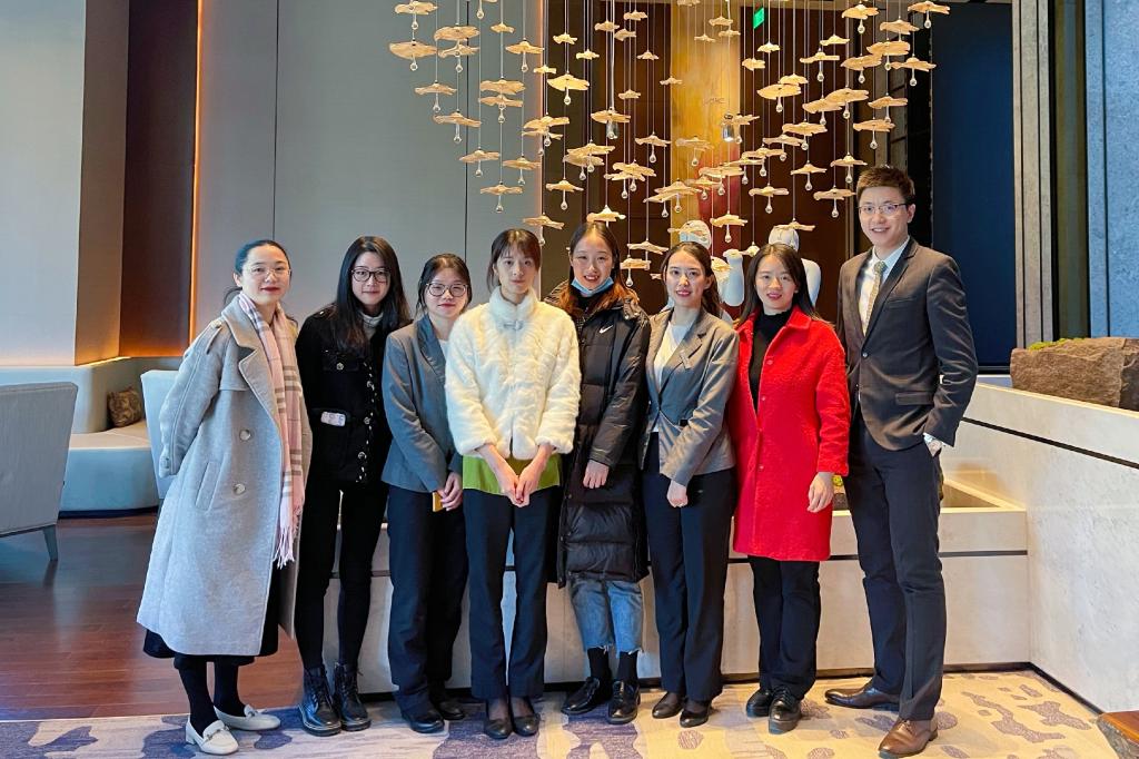 英国上市公司365