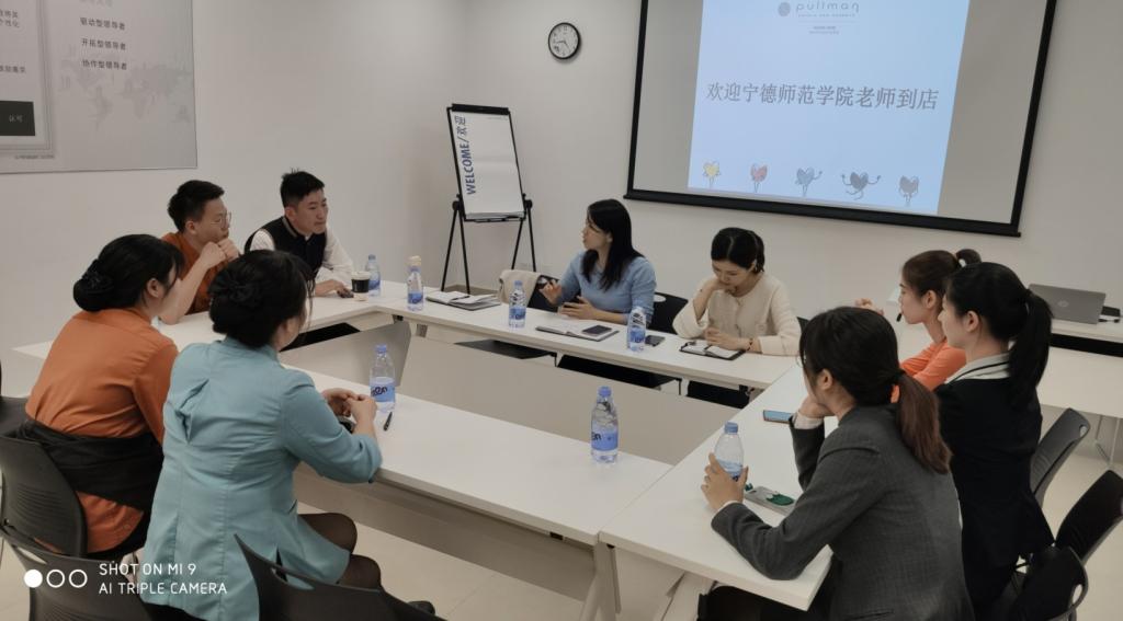 英国上市公司365