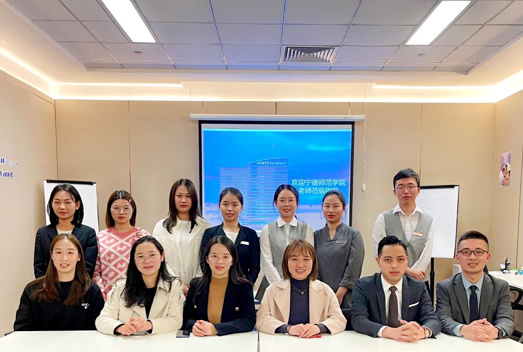 英国上市公司365