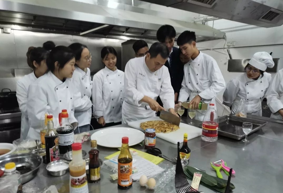 英国上市公司365