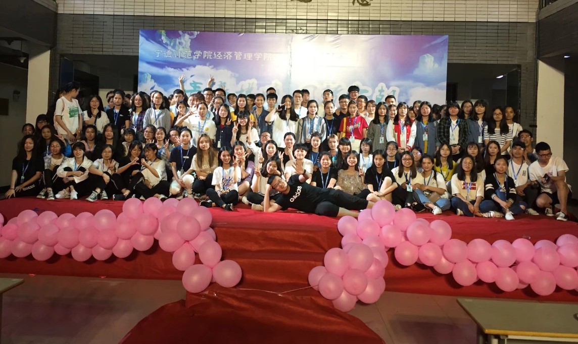 英国上市公司365