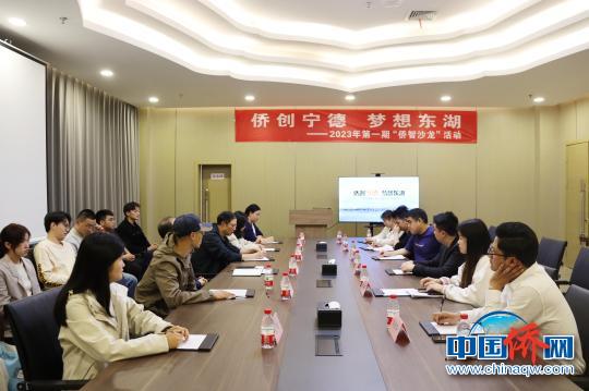 英国上市公司365