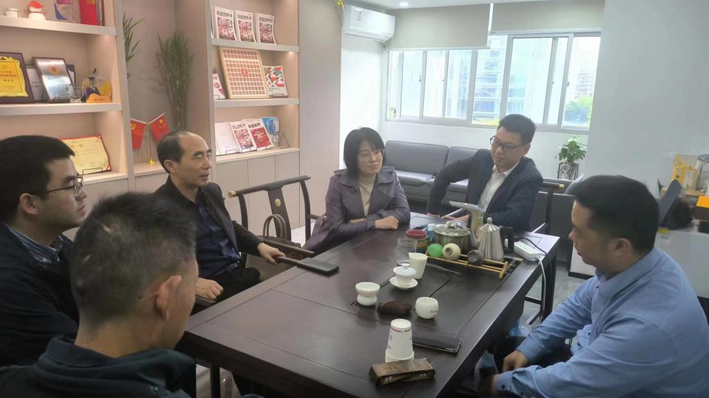 英国上市公司365