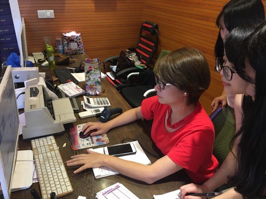 英国上市公司365